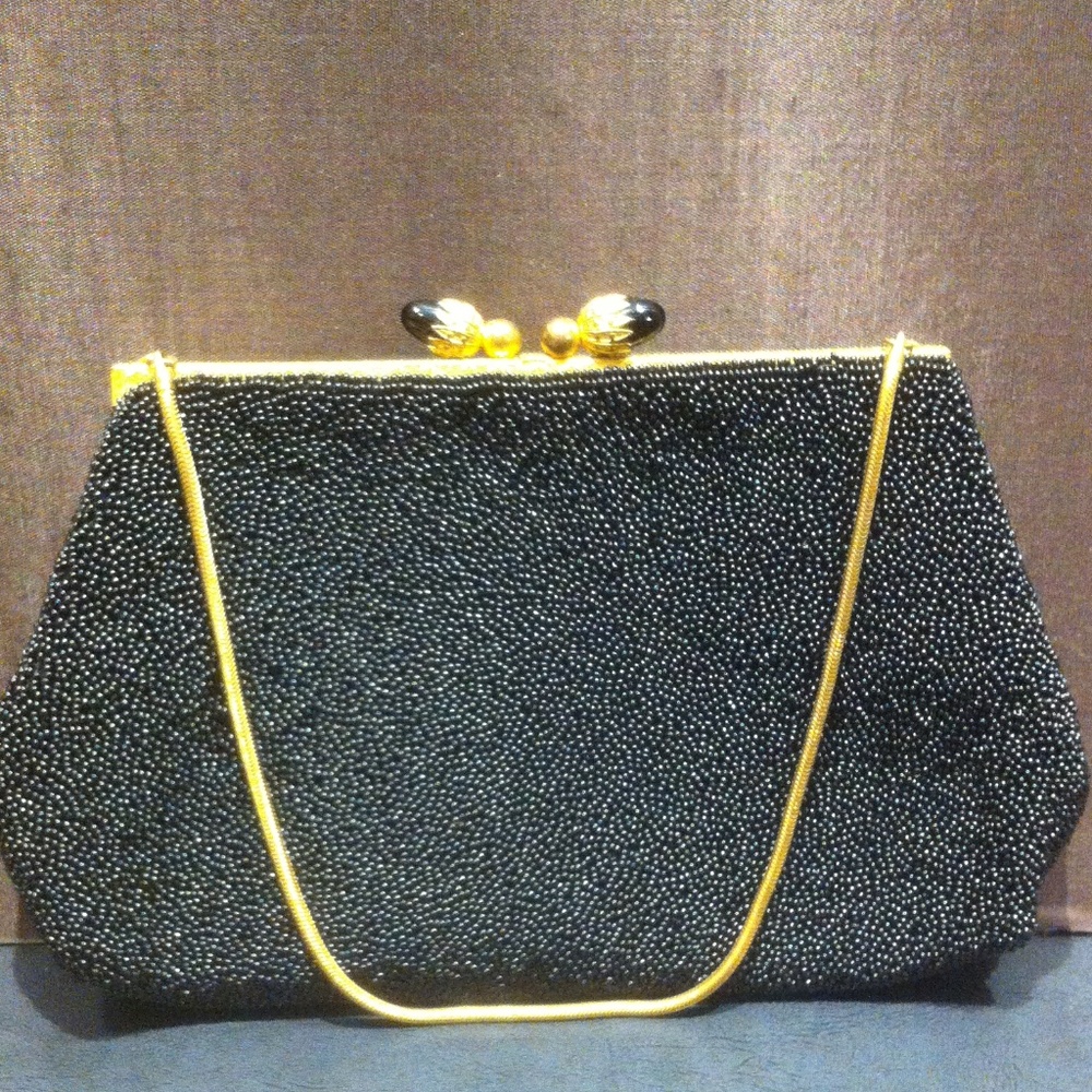 VINTAGE BLACK BEADED PURSE